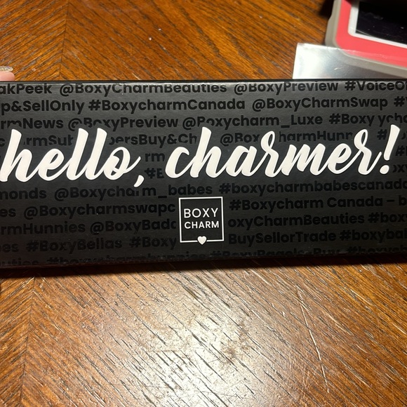 Eyeshadow palette. - Picture 4 of 4